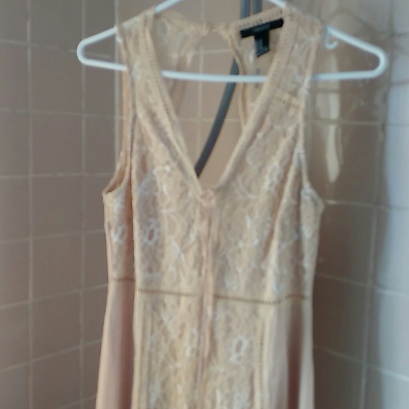 NWOT Long, pretty dress Forever 21 - Picture 5 of 6